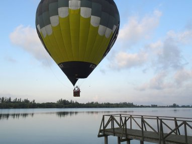 Balloon flight over Delta de l'Ebre