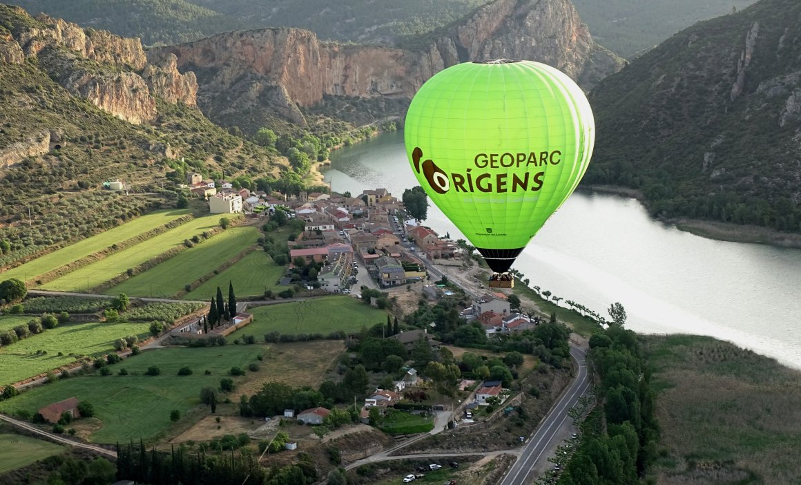 Vol Globus Prepirineu Camarasa Kon Tiki  (2)